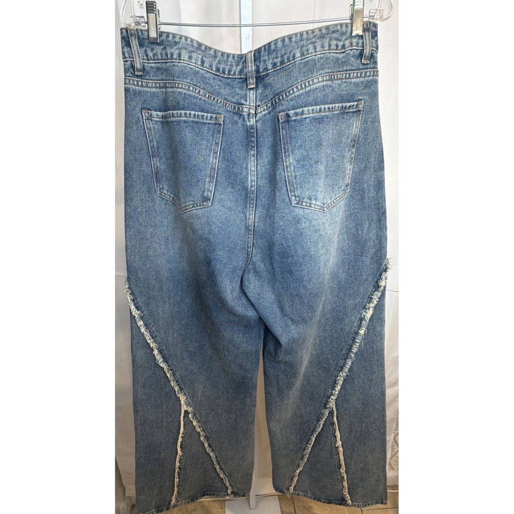 AKIRA JUST A FEELING DISTRESSED DENIM PANT Size 15 - Picture 13 of 13